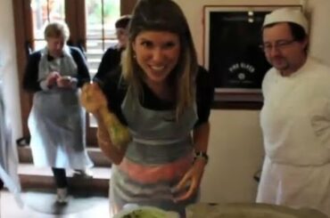 How to Make Pesto in Varese Ligure, Italy