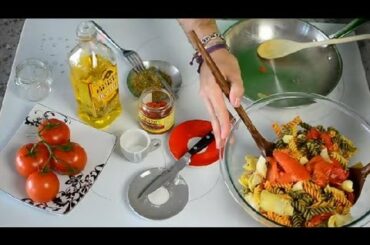 Pasta in Garlic Butter With Artichokes & Peppers : Italian Cuisine