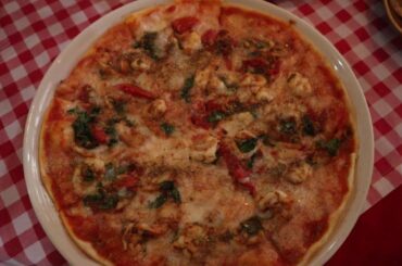 Pizza Tom Yam Goong | Italian-Thai Fusion Food