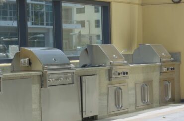 1325 Pacific Hwy #603, San Diego, CA 92101 Brought to you by Denny Oh & Associates