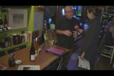 Expand your wine knowledge at a Pairings Portland party