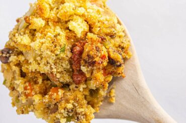 How To Make Spicy Italian Sausage, Chestnut & Cornbread Dressing By Geoffrey Zakarian
