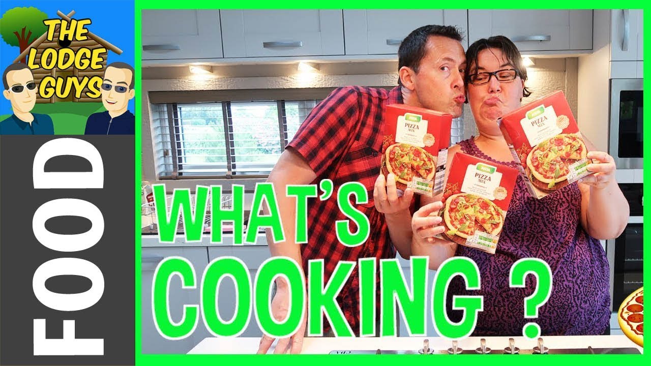 HOW TO MAKE A PIZZA EASY ITALIAN COOKING HOW TO MAKE A PIZZA EASY ITALIAN COOKING