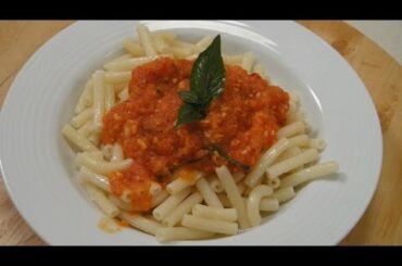 Italian Tomato Sauce | Sanjeev Kapoor Khazana
