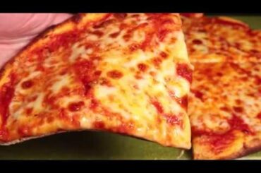 Making New York-style pizza at home