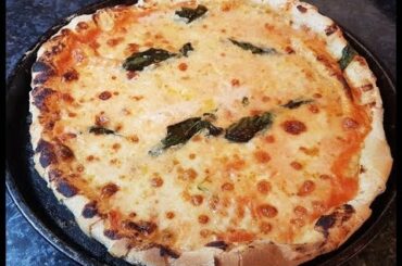 Best & Simple Neapolitan Pizza - Steven Heap