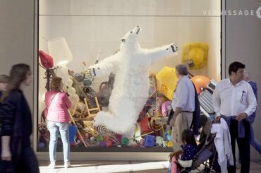 Paola Pivi: I am tired of eating fish / la Rinascente, Milan (Italy)