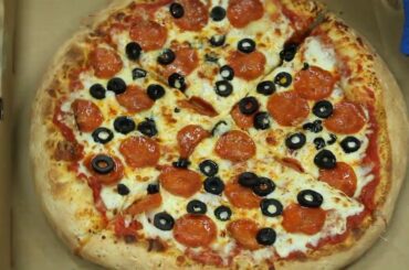 Oven explained and cutting pizza