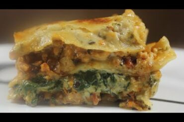 Easy Lasagna Recipe | Cheesy Chicken Spinach Lasagna | Italian Special for the Family