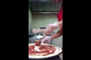 How to make perfect pizza ?? Iitalian restaurant in Dubai
