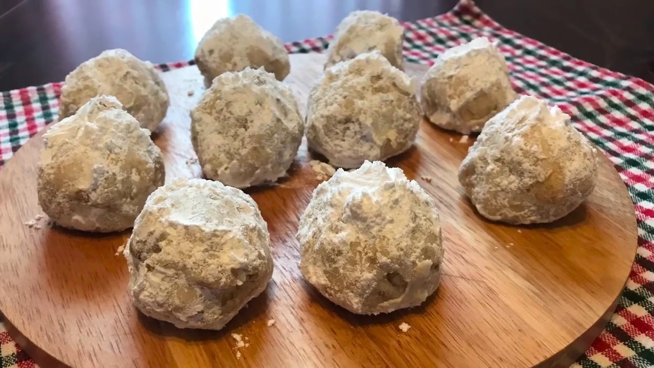 Italian Christmas Cookies – (6 Ingredients) AKA Snowball/Mexican Cookies Italian Christmas Cookies - (6 Ingredients) AKA Snowball/Mexican Cookies