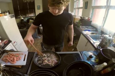 Timelapse - Cooking Italian Food - May 2016