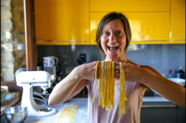 Making Pasta FROM SCRATCH in Italy!