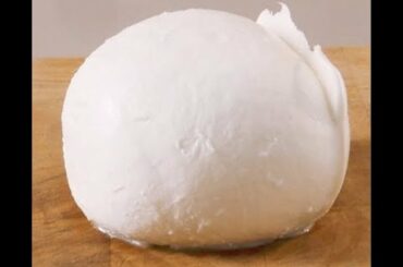 How to Recognize a Real Italian Mozzarella | How To Choose | La Cucina Italiana USA