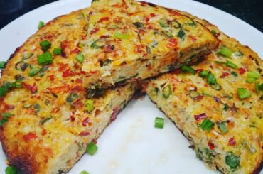 Quick breakfast // Vegetable omelette // tiffine recipe // italian cheese omelette
