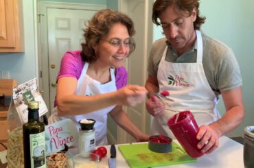 10 min recipe - Pasta with Beet Pesto