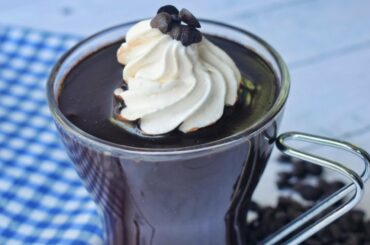 Best Homemade Hot Chocolate Recipe | Thick & Creamy Italian Hot Chocolate Recipe