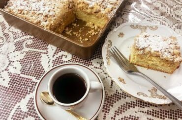 Amaretto Crumb Cake  -  Rossella's Cooking with Nonna