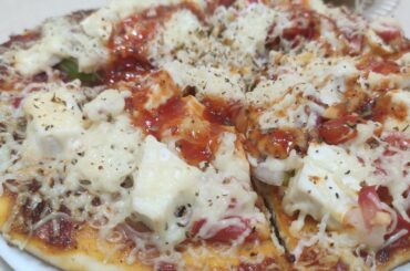 Pizza Recipe by rohini's kitchen,How to make pizza ,Pizza on tawa ,Pizza recipe without oven
