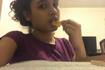 ASMR 10 Italian Trigger Words 🤪💗. (Eating, Hand & Mouth Sounds).