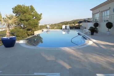 Amazing luxury bungalow with integrated air-con, central heating, furniture and private pool