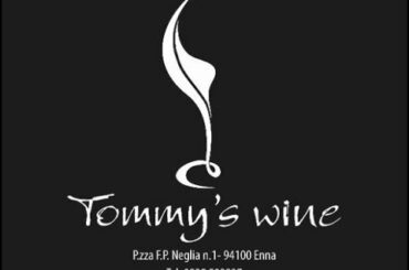 Storia ad immagini della Tommy’s Wine per raccontare una realtà enogastronomica di Enna