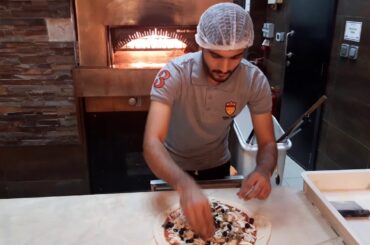 How to make 4 season pizza by chef naeem