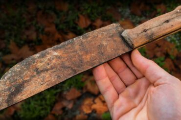 Knifemaker Restore An Italian Chef's Knife Worth 1€