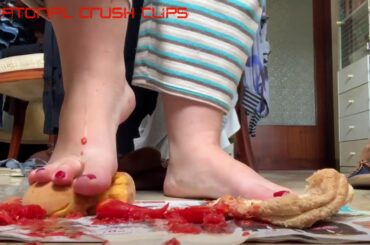 Promotional clip - Italian heavy girl fruit and food crush barefoot - crush fetish