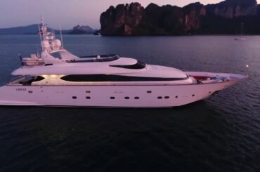 LUXURY CHARTER YACHT AVELINE