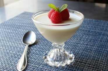 Buttermilk Panna Cotta - How to Make Panna Cotta - Chilled Italian Dessert