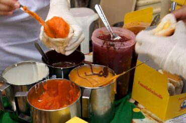 Butter bread in Bangkok Street bakery - Thai street food