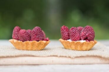 Do-It-Yourself Dining at the Edible Country Table in Sweden