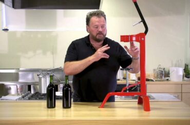 Northern Brewer Wine Corker - With Tim Vandergrift from Master Vintner