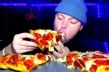 THE BEST PIZZA HUT PIZZA IVE EVER HAD