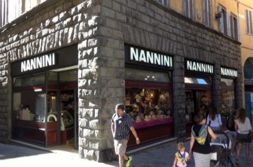 Panforte/Panpepato, Pasticceria Nannini, Siena, Tuscany, Italy, Europe