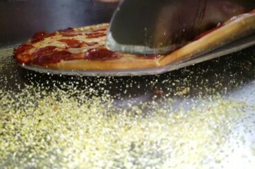 Benny's Pizza Pilsen Chicago