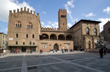 Palace of King Enzo, Bologna, Emilia-Romagna, Italy, Europe