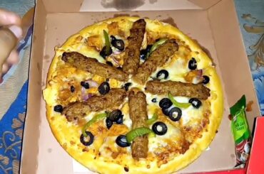 Late night pizza party//😋