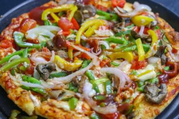 How to Make Delicious Homemade Domino's Veg Pizza