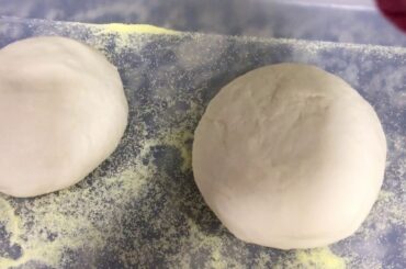 How to make perfect pizza🇮🇹بيتزا بطريقة سهلة