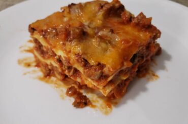 Beef And Pork Lasagna!! (Cheat meal)