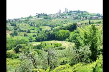 Hiking the Chianti Wine Region from San Gimignano to Certaldo, Italy