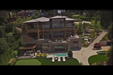 Inside Beautiful Lakefront Estate in Washington