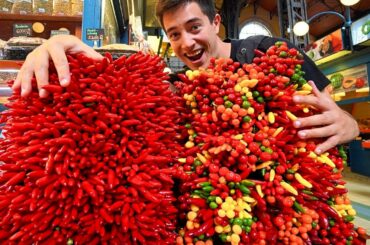 Hungary Street Food - BUDAPEST'S BEST STREET FOOD GUIDE!! Lángos + SPICY Paprika Goulash!!