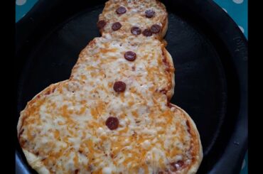 Vlogmas Dec9th - Snowman Pizza