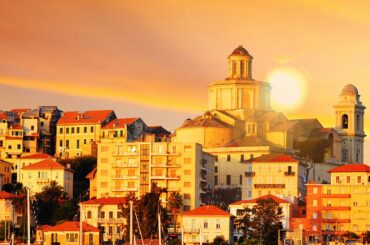 Bella Italia: Enjoy The Love, Food & Magic Of Italy