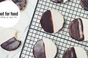 VEGAN BLACK AND WHITE COOKIE | hot for food