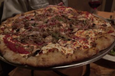 Franz's Fine Dining: Baba Louie's Pizzeria