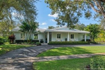 Video preview - Residential for sale - 16420 SW 77th Ave, Palmetto Bay, FL 33157